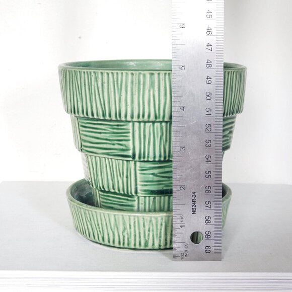 4.75 Inch Tall McCoy Green Ceramic Planter, MCM Home Décor, Made In USA - Picture 7 of 8